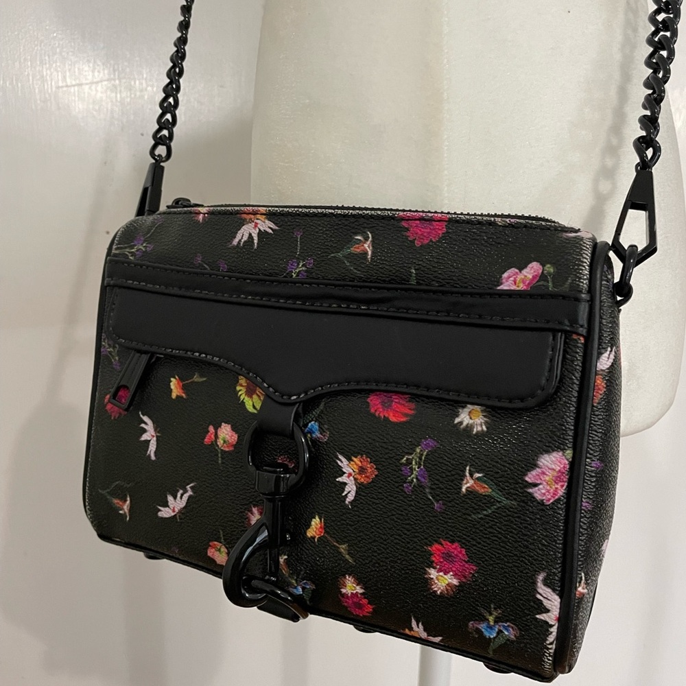 ✅Rebecca Minkoff Crossbody